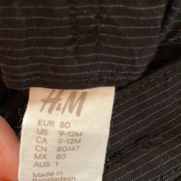 H&M 9-12M suit - Picture 4 of 5